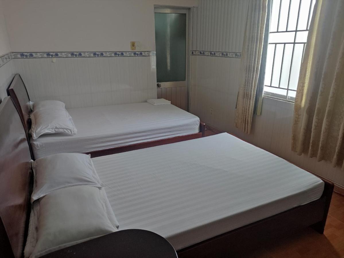 Hotel Khach San Phu Phuong Nha Trang Exterior foto