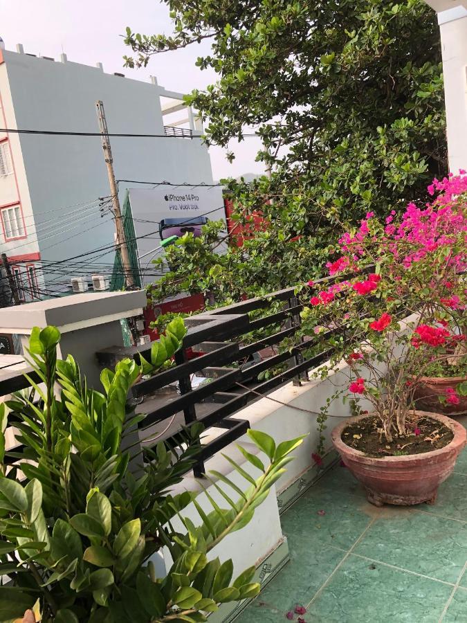 Hotel Khach San Phu Phuong Nha Trang Exterior foto